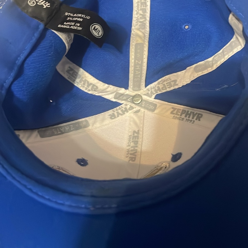 Fitted Hat - Picture 4 of 5